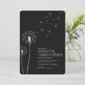Einfache, moderne Smoke Black Dandelion Wedding Einladung (Stehend Vorderseite)