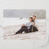 Einfache moderne Typografie 2 Foto Save the Date F Folieneinladung (Rückseite)