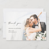 Einfache moderne Typografie Custom Wedding Foto Dankeskarte (Vorderseite)