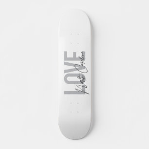 Einfache, moderne, urbane Liebe North Carolina Skateboard