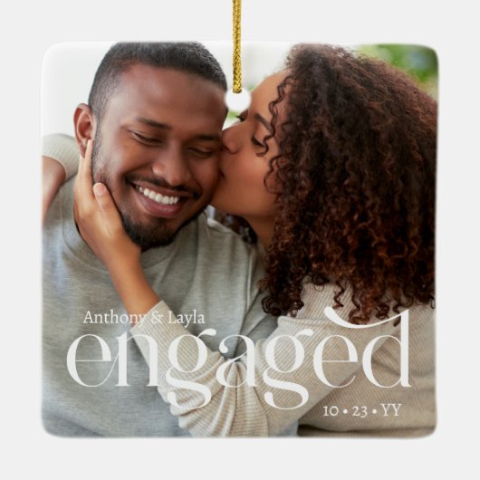 Einfache, moderne Verlobte 2 Fotos Editierbare Far Keramikornament (Rückseite)