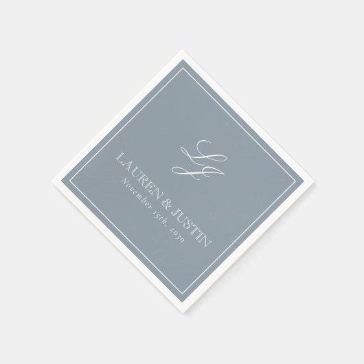 Einfache Monogram Dusty Blue Elegant Script Hochze Serviette (Ecke)