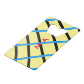 Einfache Monogramm fügen Sie den Namen Mann minima Geldbeutel Flaschenöffner (Rückseite Schrägansicht)