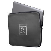 Einfache Monogramm-Initial und Name Laptopschutzhülle (Vorderseite Links)