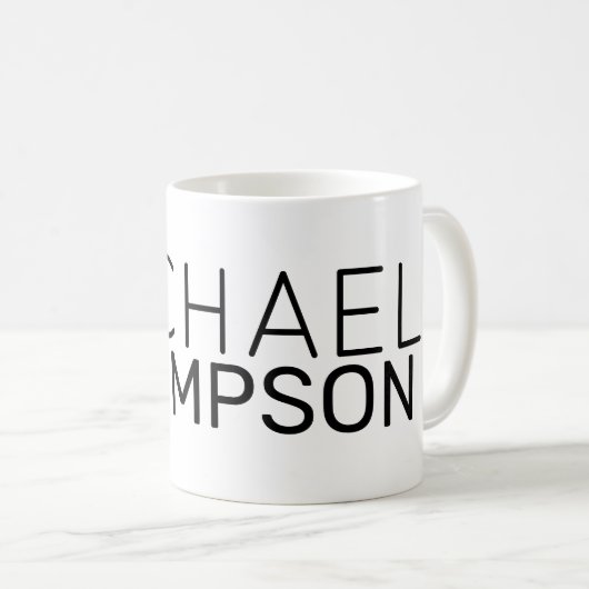 einfache monogramm klare und saubere weiße Tasse (VorderseiteRechts)