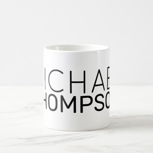 einfache monogramm klare und saubere weiße Tasse (Mittel)