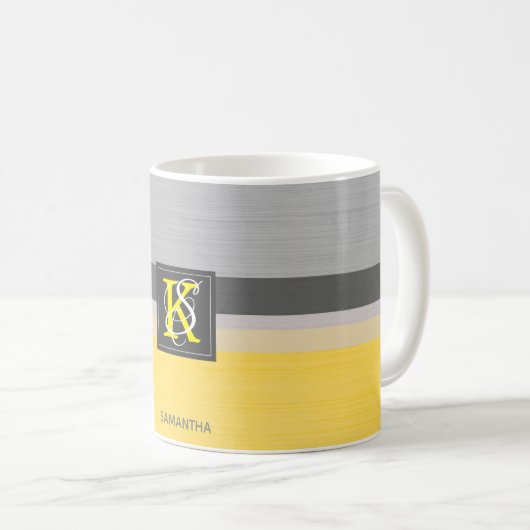 Einfache Monogramm mit zwei Tonen Gelb und Grau Kaffeetasse (VorderseiteRechts)