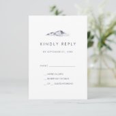 Einfache Mountain Simple Wedding RSVP Karte (Stehend Vorderseite)