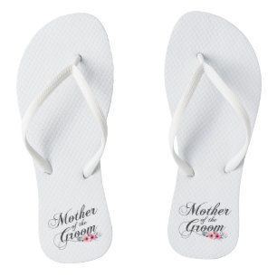 Einfache Mutter der Groomhochzeit   Badesandalen