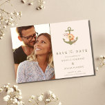 Einfache Nautical Boho Blumenhochzeit retten das D Ankündigungspostkarte<br><div class="desc">Laden Sie Ihre Lieben zu Ihrem besonderen Tag mit diesem Simple Nautical Boho Floral Foto Wedding speichern Sie das Datum Postkarte. Mit seinem schicken,  zeitgenössischen Design ist diese Postkarte der perfekte Weg,  um Ihre Hochzeit zu verkünden und Familie und Freunde fragen,  um Ihren Hochzeitstag zu reservieren.</div>