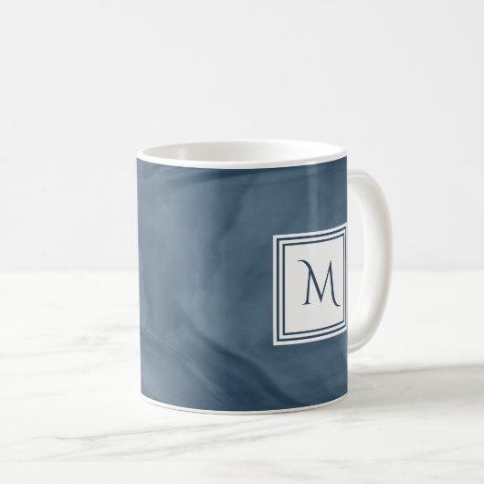 Einfache Navy Blue Subtle Marble Moderne Monogram Kaffeetasse (VorderseiteRechts)
