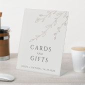 Einfache neutrale beige Botanische Karten und Gesc Sockelschild (In SItu)