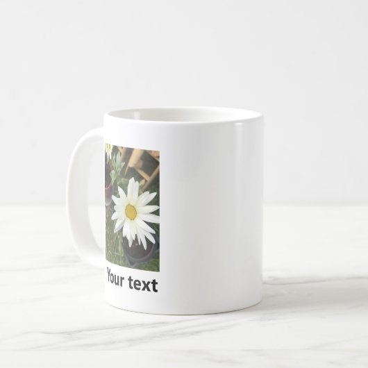 Einfache Niedliche benutzerdefinierte Daisy-Blume Kaffeetasse (Vorderseite Links)