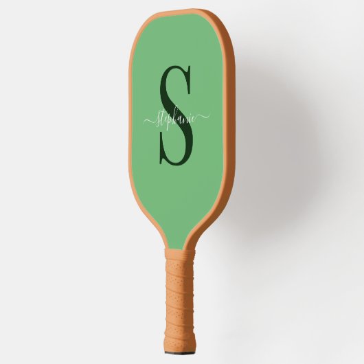 Einfache Niedliche grüne Monogrammbezeichnung Pickleball Schläger (Links)