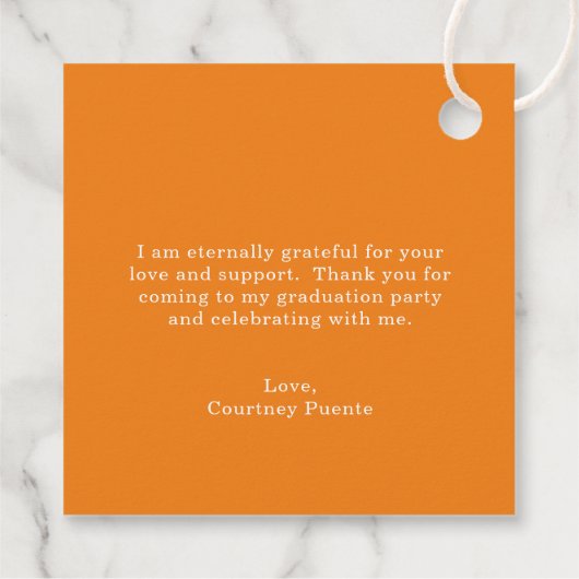 Einfache Orange Mortar Board Moderner Abschluss Geschenkanhänger (Rückseite)