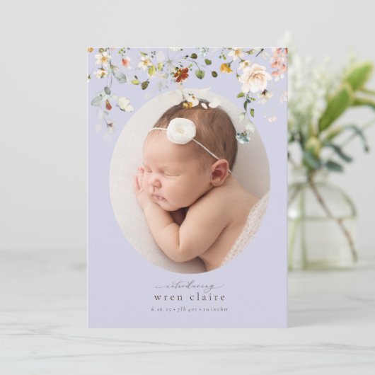 Einfache Pastel Lila Blumengeburt Ankündigung (Stehend Vorderseite)