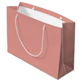Einfache pastellene Flamingo-Rosa-Farbe Große Geschenktüte (Rückseite Schrägansicht)