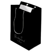 Einfache Personalisierte Bridesmaid-Geschenktasche Mittlere Geschenktüte (Rückseite Schrägansicht)
