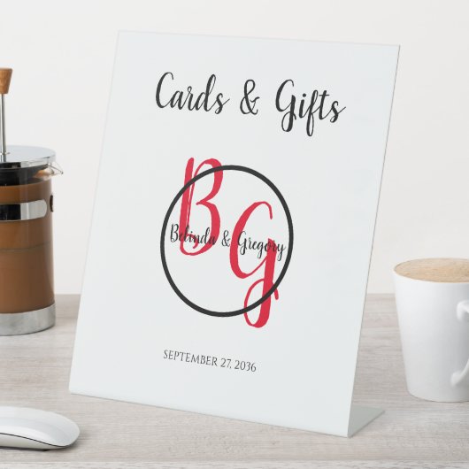 Einfache Personalisierte Hochzeitskarten und Gesch Sockelschild (In Situ)