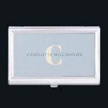 Einfache Personalisierte Monogramm und Name in Bla Visitenkarten Dose<br><div class="desc">Einfaches Personalisiertes Monogramm und Name im Fall Dusty Blue Business Card</div>