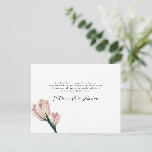 Einfache Pink-Blume Beerdigung Gedenkstätte Vielen Dankeskarte (Stehend Vorderseite)