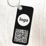 Einfache QR-Logos - Schwarz und Weiß Schlüsselanhänger<br><div class="desc">Fügen Sie Ihr eigenes Logo und QR-Code zu diesem auffallenden minimalistisch beruflichen Design hinzu. Ideal für Mitarbeitermarken oder als Werbeprodukt für Ihre Mitarbeiter,  Kunden und Kunden.</div>