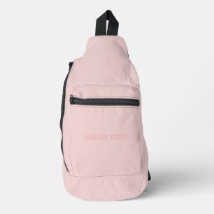 Einfache Quarzfarbe Rosa Name auf Soft Pink Crossbody Bag