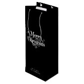 Einfache Retro Script Schwarz & Weiß Frohe Weihnac Geschenktüte Für Weinflaschen (Rückseite Schrägansicht)