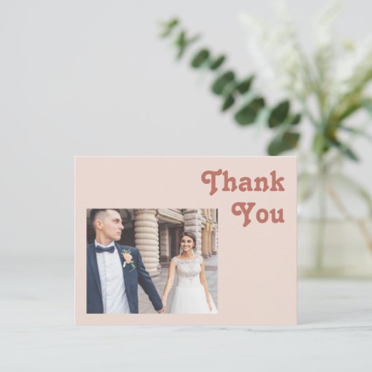 Einfache Retro-Vibes | Blush Pink Wedding Danke Postkarte (Stehend Vorderseite)