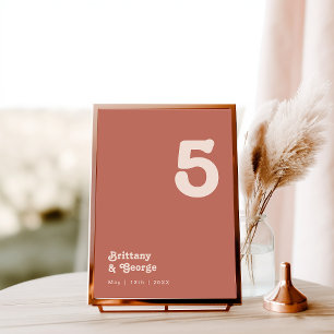 Einfache Retro-Vibes   Tischnummer der alten Rose