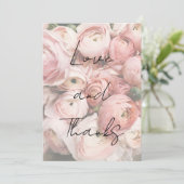 Einfache romantische Blume Kalligrafie-Skript Hoch Dankeskarte (Stehend Vorderseite)