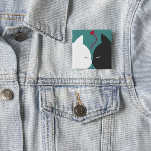 Einfache romantische Katzen im Liebe-Button-Knopf Button (Beispiel)