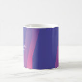 Einfache rosa blaue diagonale Linien Kaffeetasse (Mittel)