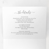 Einfache rosa Herz Moderne Hochzeit Dreifach Gefaltete Einladung (Innen Erste Seite)