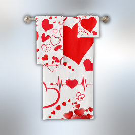 Einfache rote Herzen Romantische Liebe auf Weiß | Badhandtuch Set