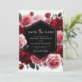 Einfache rustikale Crimson Red Wedding Save The Date (Stehend Vorderseite)