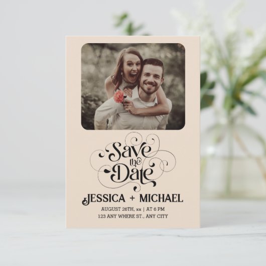 Einfache Rustikale Minimal Elegant Hochzeit Save The Date (Stehend Vorderseite)