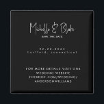 Einfache & schlanke moderne Schwarze Hochzeit spei Magnet<br><div class="desc">Einfache und schmale Schwarz Moderne Schriftart Skriptnamen speichern Sie das Date Magnet. Hochzeit.</div>