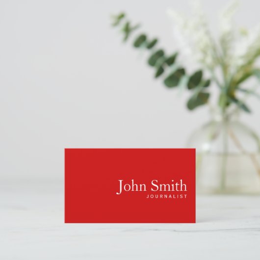 Einfache Schlichte Red Journalist Business Card Visitenkarte (Stehend Vorderseite)