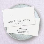 Einfache Schmuckkarte mit weißem Ofen