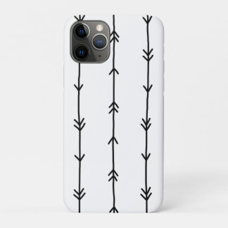 Einfache Schwarz-Weiß-Boho-Arrow-Doodles Case-Mate iPhone Hülle