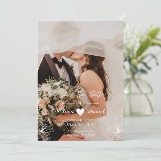 Einfache Schwarz-Weiß-Foto-Hochzeit Einladung (Stehend Vorderseite)