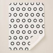 Einfache Schwarz-Weiß-Gingham Sherpadecke (Vorderseite)