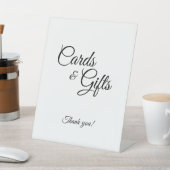 Einfache Schwarz-Weiß-Karten und Geschenke Sockelschild (In SItu)