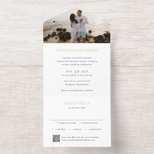 Einfache Schwarz-Weiß QR Code Elegante Hochzeit All-in-One-Einladung (Innenseite)