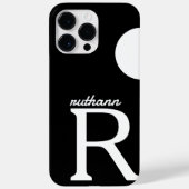 Einfache Schwarz-Weiß-Riesenmonogramm Case-Mate iPhone Hülle (Rückseite)
