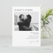 Einfache Schwarz-weiße Foto Monogram & Script Hoch Einladung (Stehend Vorderseite)