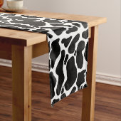 Einfache Schwarz-weiße Kuh Spots Tier Kurzer Tischläufer (Beispiel)