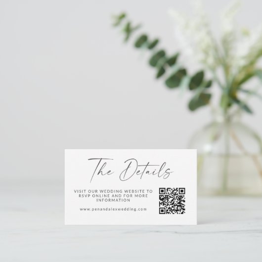 Einfache Schwarz-weiße, moderne Script-Wedding QR- Begleitkarte (Stehend Vorderseite)