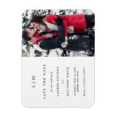 Einfache Schwarz-weiße Monogramm-Foto Save the Dat Magnet (Vertikal)